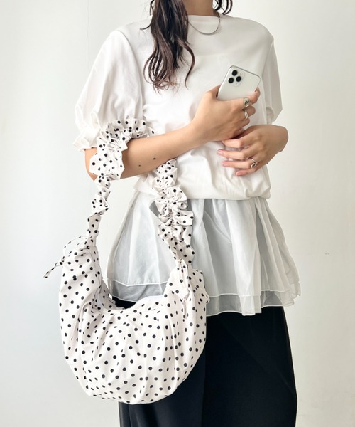 wears(ウェアーズ)の「2wayドットギャザーワンショルダーバッグ(ショルダーバッグ・レディース・ブラック/ホワイト・FREE)」の16枚目の写真