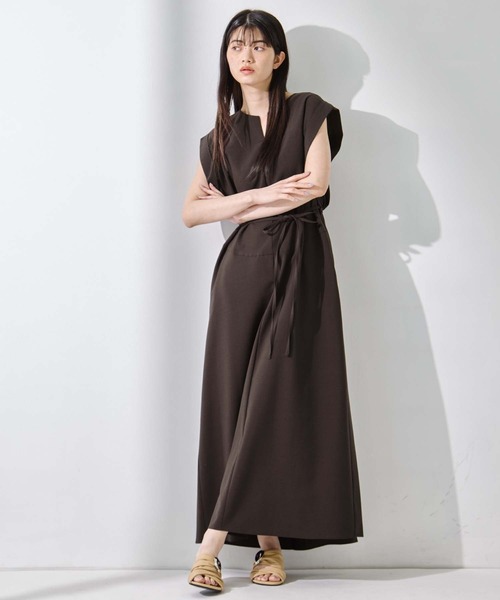 STUDIOUS（ステュディオス）の「【STUDIOUS/ステュディオス】Back Tucked Dress/バックタックドレス（ワンピース・レディース・ブラウン/ライトブルー/グレー・1/2）」の11枚目の写真