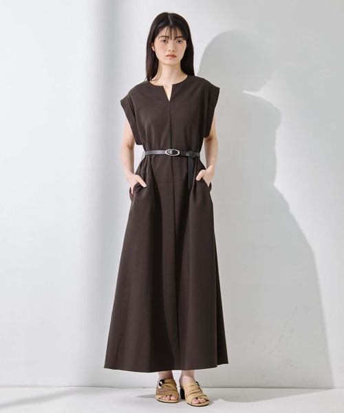 STUDIOUS（ステュディオス）の「【STUDIOUS/ステュディオス】Back Tucked Dress/バックタックドレス（ワンピース・レディース・ブラウン/ライトブルー/グレー・1/2）」の9枚目の写真