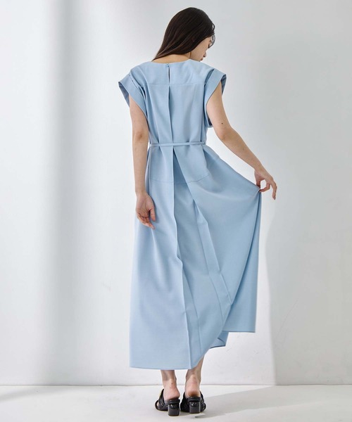 STUDIOUS（ステュディオス）の「【STUDIOUS/ステュディオス】Back Tucked Dress/バックタックドレス（ワンピース・レディース・ブラウン/ライトブルー/グレー・1/2）」の18枚目の写真