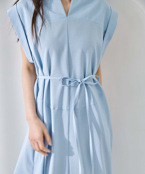 STUDIOUS（ステュディオス）の「【STUDIOUS/ステュディオス】Back Tucked Dress/バックタックドレス（ワンピース・レディース・ブラウン/ライトブルー/グレー・1/2）」の21枚目の写真