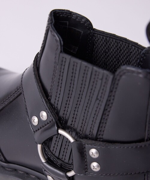 M TO R(ムウトアール)の「【Dr.Martens】HARNESS RING BOOTS(ブーツ・レディース・ブラック・6/4)」の4枚目の写真