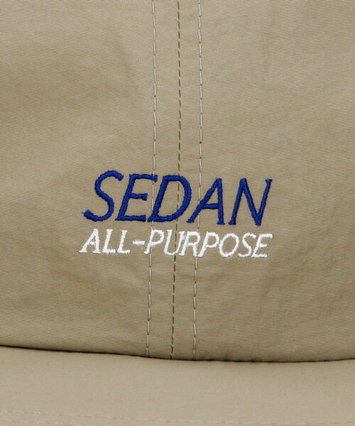 SEDAN ALL-PURPOSE(セダンオールパーパス)の「SEDAN ALL-PURPOSE | テックロゴ キャンプキャップ MEN(キャップ・メンズ・ダークグリーン/カーキ/ブラック・ONE)」の11枚目の写真