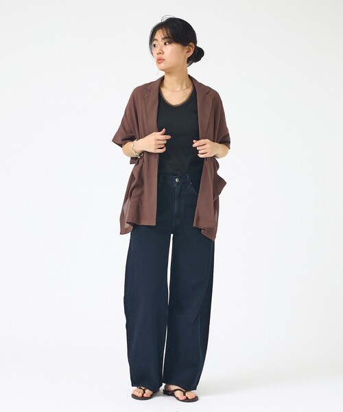 AGOLDE(エーゴールドイー)の「【AGOLDE/エーゴールドイー】Low Curve Crop Jean (Weightless) In Crushed クロップド カーブデニム(デニムパンツ・レディース・ブラック・24/25/26)」の18枚目の写真