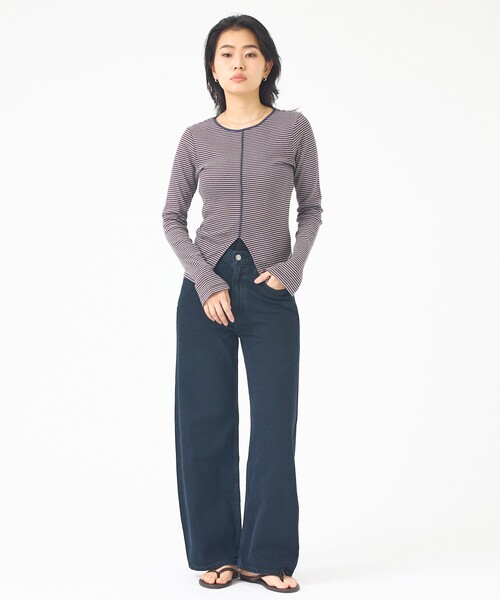 AGOLDE(エーゴールドイー)の「【AGOLDE/エーゴールドイー】Low Curve Crop Jean (Weightless) In Crushed クロップド カーブデニム(デニムパンツ・レディース・ブラック・24/25/26)」の15枚目の写真