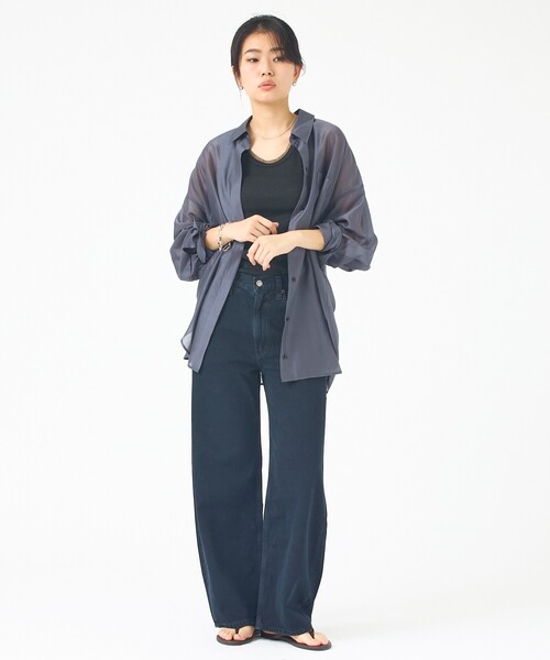 AGOLDE(エーゴールドイー)の「【AGOLDE/エーゴールドイー】Low Curve Crop Jean (Weightless) In Crushed クロップド カーブデニム(デニムパンツ・レディース・ブラック・24/25/26)」の11枚目の写真