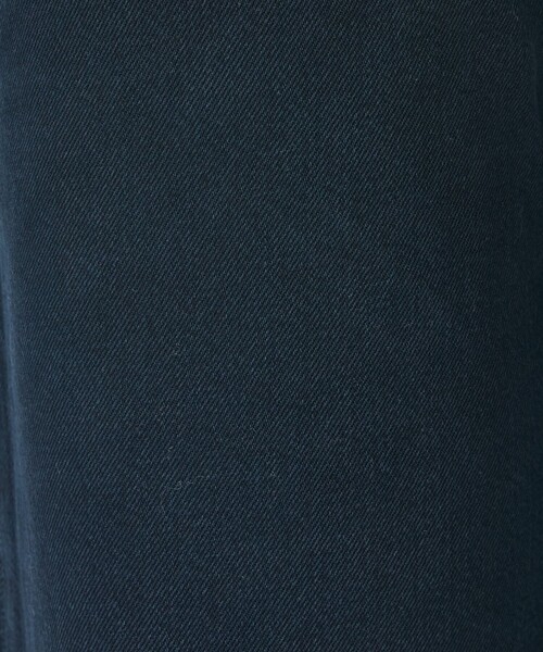 AGOLDE(エーゴールドイー)の「【AGOLDE/エーゴールドイー】Low Curve Crop Jean (Weightless) In Crushed クロップド カーブデニム(デニムパンツ・レディース・ブラック・24/25/26)」の3枚目の写真