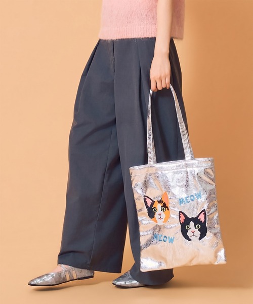 Casselini(キャセリーニ)の「Casselini(キャセリーニ)メタリック刺繍トート(トートバッグ・レディース・シャンパン/ピンク/ブルー/シルバー・FREE)」の20枚目の写真