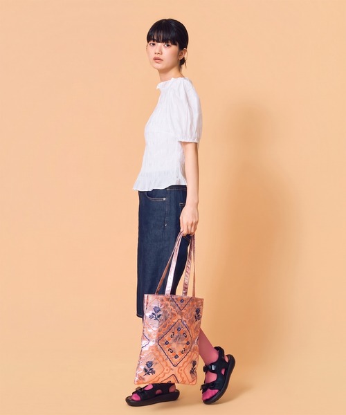 Casselini(キャセリーニ)の「Casselini(キャセリーニ)メタリック刺繍トート(トートバッグ・レディース・シャンパン/ピンク/ブルー/シルバー・FREE)」の6枚目の写真