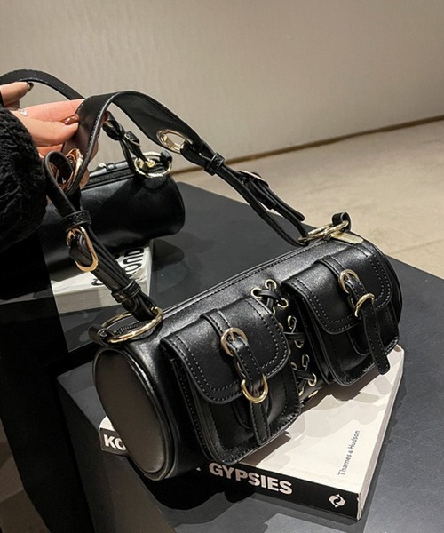 WESTBOY(ウエストボーイ)の「Y2K 2way ベルテッド バレル ショルダーバッグ WOG26S1BG02(ショルダーバッグ・レディース・ブラック・FREE)」の7枚目の写真