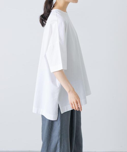かぐれ(カグレ)の「オーバークルーネックカットソー(Tシャツ/カットソー・レディース・ブラック/オフホワイト・FREE)」の2枚目の写真