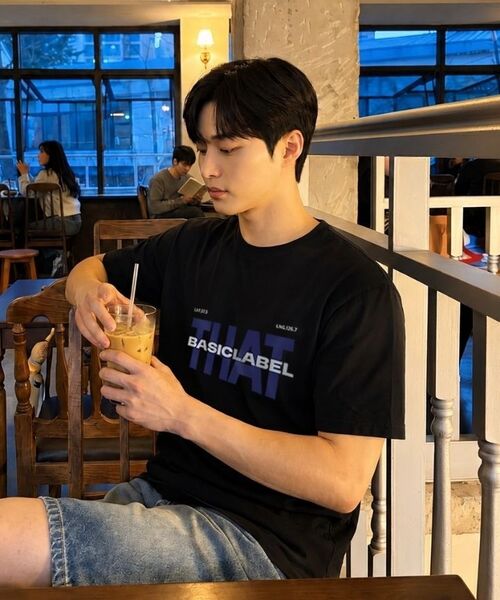 BASIC LABEL（ベーシックラベル）の「Typecomment overfit short-sleeved T-shirt 4 Color [BLSE_1007]（Tシャツ/カットソー・レディース・ネイビー/ブラック/ホワイト/アイボリー・X-LARGE/SMALL/MEDIUM/LARGE）」の5枚目の写真
