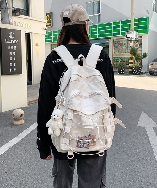 HAILY(ヘイリー)の「フロントメッシュ×ドローコード多機能バックパック/通勤通学/リュック/ユニセックス(バックパック/リュック・レディース・ブラック/アイボリー・FREE)」の7枚目の写真
