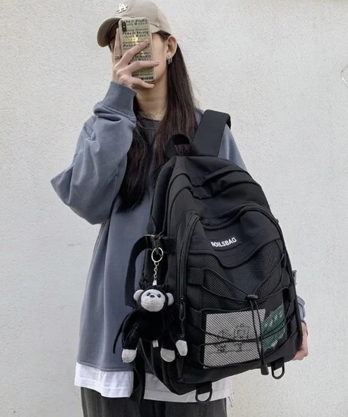 HAILY(ヘイリー)の「フロントメッシュ×ドローコード多機能バックパック/通勤通学/リュック/ユニセックス(バックパック/リュック・レディース・ブラック/アイボリー・FREE)」の19枚目の写真