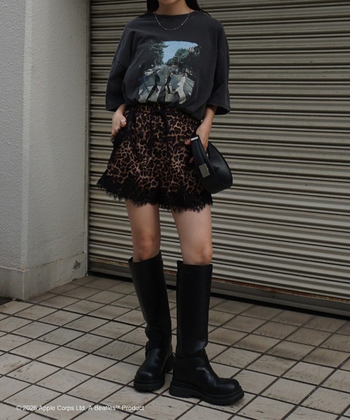 MEDI LACE DOCKING PATTERN SHORTS（その他パンツ）｜Ameri（アメリ