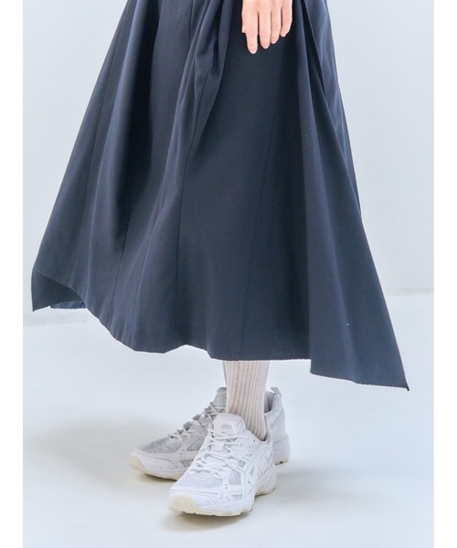 ASICS(アシックス)の「GEL-NUNOBIKI / ゲルヌノビキ(スニーカー・レディース・ホワイト×シルバー・22.5/24/26/24.5/28/25.5/27/27.5/25/26.5/23/23.5)」の15枚目の写真
