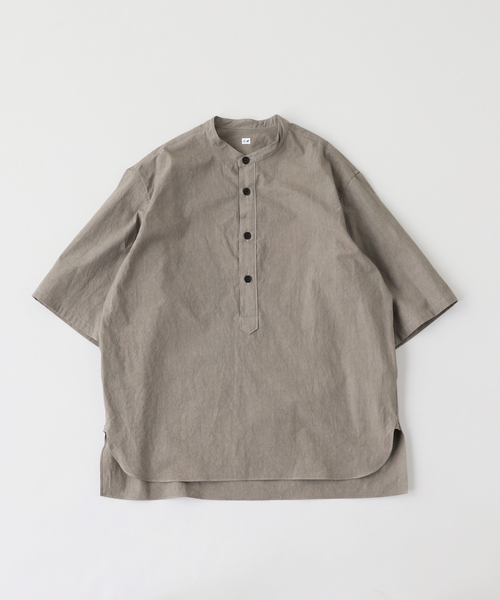 Ets.MATERIAUX(マテリオ)の「ETS.MATERIAUX(マテリオ) Sulfur Dyed スタンドシャツ(シャツ/ブラウス・メンズ・サックスブルー/カーキ/ホワイト・3/2)」の2枚目の写真