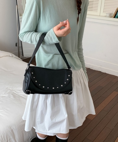Chiina(チーナ)の「【Chiina】スタッズ付き2WAYバッグ(ハンドバッグ・レディース・ピンク/ブルー/イエロー/ホワイト/ブラック・FREE)」の21枚目の写真