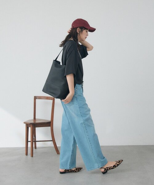RIVE DROITE(リヴドロワ)の「予約【A・MONN】【手洗い可】handsome DENIM PANTS(デニムパンツ・レディース・サックスブルー・38/36)」の17枚目の写真