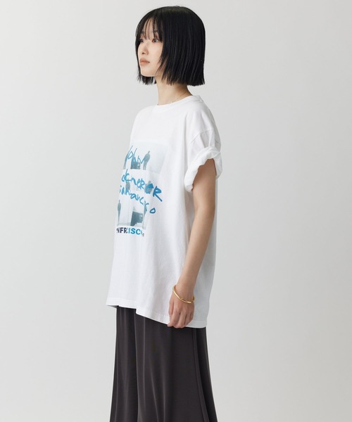 jj mercer(ジェイジェイマーサー)の「【J.J. Mercer】フォトCAR TEE(Tシャツ/カットソー・レディース・ホワイト/チャコール・フリー)」の5枚目の写真