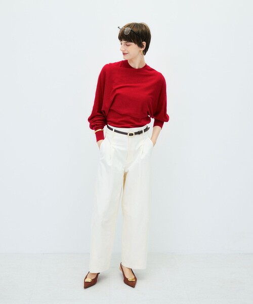 NOLLEY’S Sophi(ノーリーズソフィ)の「ノースリーブハイネック+ポンチョセット(ニット/セーター・レディース・ダークブラウン/サックスブルー/レッド・38)」の4枚目の写真