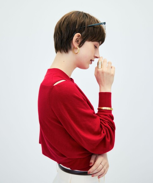 NOLLEY’S Sophi(ノーリーズソフィ)の「ノースリーブハイネック+ポンチョセット(ニット/セーター・レディース・ダークブラウン/サックスブルー/レッド・38)」の8枚目の写真