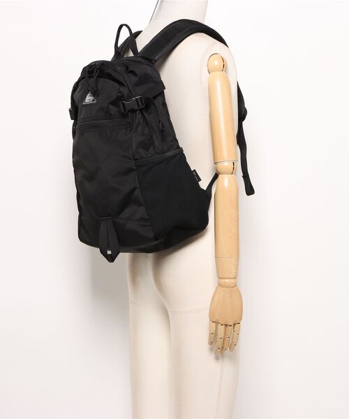 KELTY(ケルティ)の「新商品【KELTY】ASHER 15 コーデュラナイロン バックパック / ミニリュック 15L(バックパック/リュック・レディース・ブラック・ONE SIZE)」の4枚目の写真