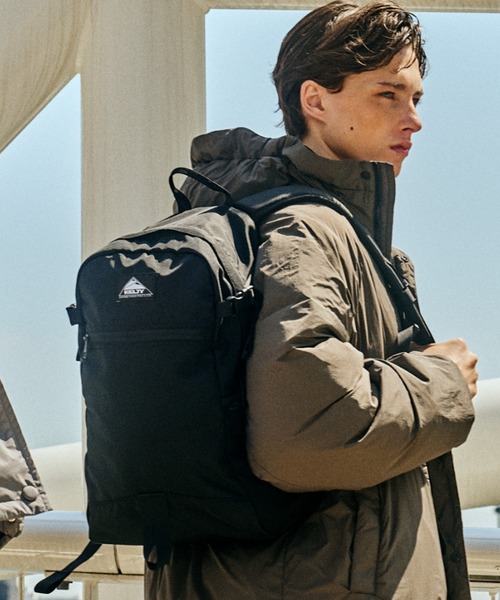 KELTY(ケルティ)の「新商品【KELTY】ASHER 15 コーデュラナイロン バックパック / ミニリュック 15L(バックパック/リュック・レディース・ブラック・ONE SIZE)」の9枚目の写真