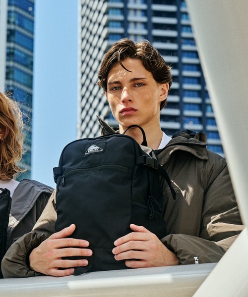 KELTY(ケルティ)の「新商品【KELTY】ASHER 15 コーデュラナイロン バックパック / ミニリュック 15L(バックパック/リュック・レディース・ブラック・ONE SIZE)」の8枚目の写真