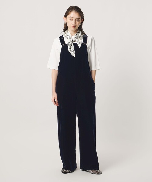 UNITED ARROWS(ユナイテッドアローズ)の「ベルベット サロペットパンツ(サロペット/オーバーオール・レディース・ネイビー/ブラック・38/36)」の5枚目の写真