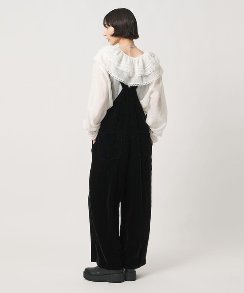 UNITED ARROWS(ユナイテッドアローズ)の「ベルベット サロペットパンツ(サロペット/オーバーオール・レディース・ネイビー/ブラック・38/36)」の11枚目の写真