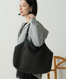 【Aunely】気分で変えるボアリバーシブルバッグ<YOSOOIシリーズ>