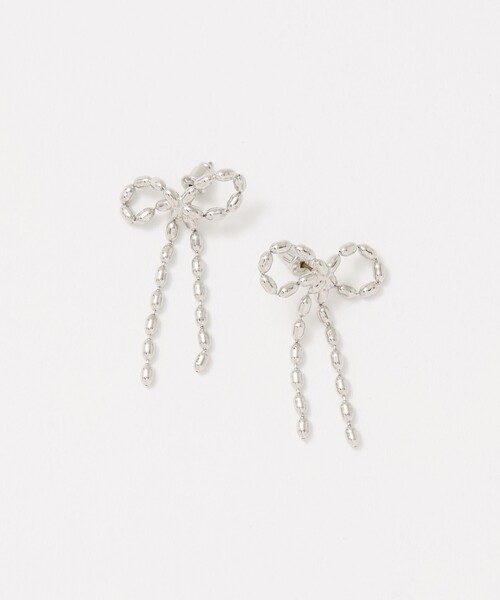 UNITED ARROWS(ユナイテッドアローズ)の「チェーンリボン ピアス(ピアス(両耳用)・レディース・シルバー・FREE)」の1枚目の写真