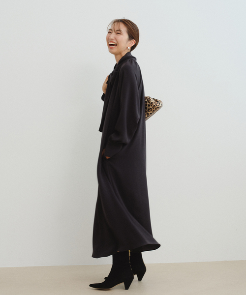 VERMEIL par iena(ヴェルメイユパーイエナ)の「《追加3》2WAY ボウタイワンピース(ワンピース・レディース・カーキ/ネイビー・FREE)」の10枚目の写真