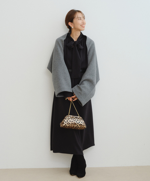 VERMEIL par iena(ヴェルメイユパーイエナ)の「《追加3》2WAY ボウタイワンピース(ワンピース・レディース・カーキ/ネイビー・FREE)」の11枚目の写真