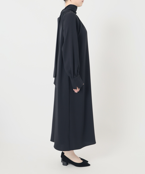 VERMEIL par iena(ヴェルメイユパーイエナ)の「《追加3》2WAY ボウタイワンピース(ワンピース・レディース・カーキ/ネイビー・FREE)」の16枚目の写真