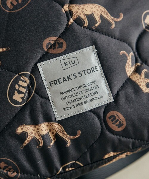 KiU（キウ）の「KiU×FREAK'S STORE/キウ×フリークスストア 別注SQUARE PADDED TOTE BAG（トートバッグ・レディース・グリーン/ブラック/その他1/ブラウン・ONE SIZE）」の21枚目の写真