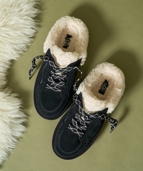 FREAK'S STORE（フリークスストア）の「限定展開 UGG/アグ W LOWMEL MULE/ウィメンズ ローメル ミュール[6~8サイズ展開]（スニーカー・レディース・キャメル/ブラック・7/8/6）」の2枚目の写真
