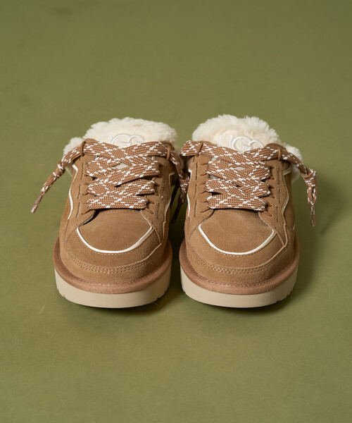 FREAK'S STORE（フリークスストア）の「限定展開 UGG/アグ W LOWMEL MULE/ウィメンズ ローメル ミュール[6~8サイズ展開]（スニーカー・レディース・キャメル/ブラック・7/8/6）」の4枚目の写真