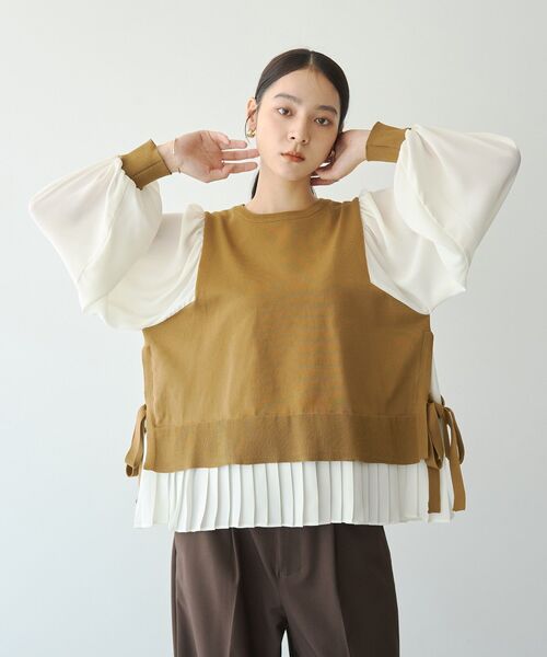 YECCA VECCA(イェッカヴェッカ)の「プリーツコンビニット(ニット/セーター・レディース・キャメル/ブラック/ネイビー・FREE)」の17枚目の写真