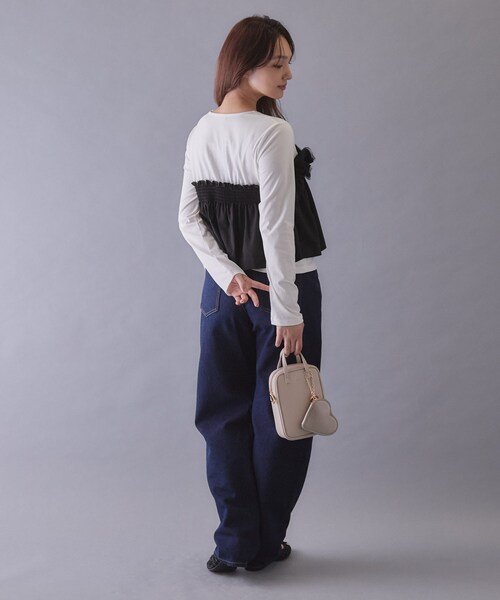 index(インデックス)の「フリルぺプラムドッキングトップス【洗濯機OK】(Tシャツ/カットソー・レディース・チャコールグレー/オフホワイト・40/38/36)」の14枚目の写真