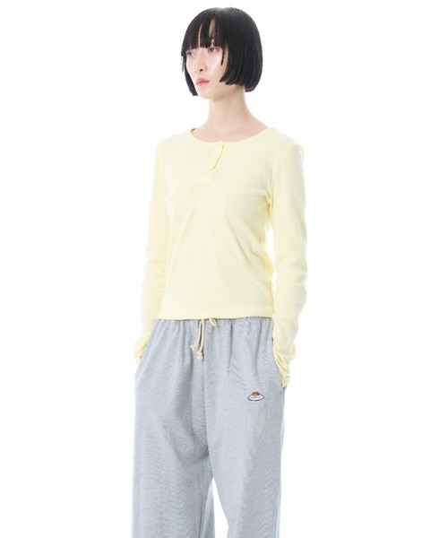 FRUIT OF THE LOOM(フルーツオブザルーム)の「FTL ヘンリーネック 2カラーパック L/S(Tシャツ/カットソー・レディース・パープル/レッド/ブラウン・S/M/L)」の17枚目の写真