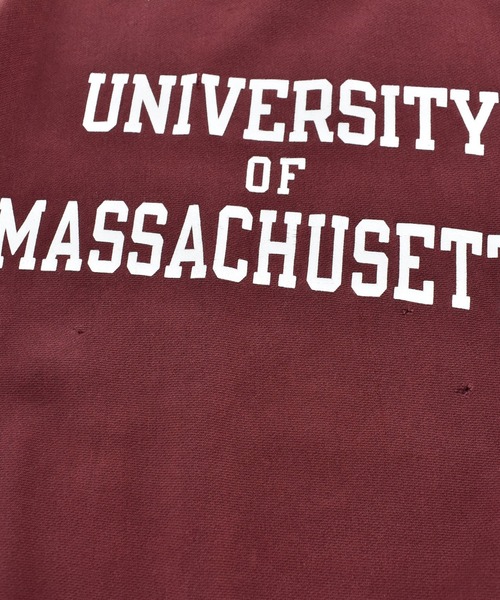 LABORATORY R(ラボラトリーアール)の「【USED】Y2K Champion “UNIVERSITY OF MASSACHUSETTS” リバースウィーブ スウェット(スウェット・メンズ・レッド・X-LARGE)」の3枚目の写真