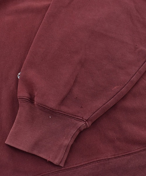 LABORATORY R(ラボラトリーアール)の「【USED】Y2K Champion “UNIVERSITY OF MASSACHUSETTS” リバースウィーブ スウェット(スウェット・メンズ・レッド・X-LARGE)」の8枚目の写真