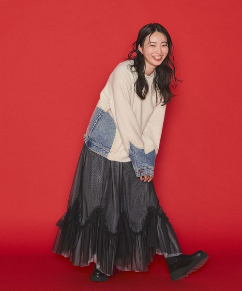 Gready Brilliant(グレディブリリアン)の「デニムドッキングクルーネックニット(ニット/セーター・レディース・グレー/アイボリー・FREE)」の11枚目の写真