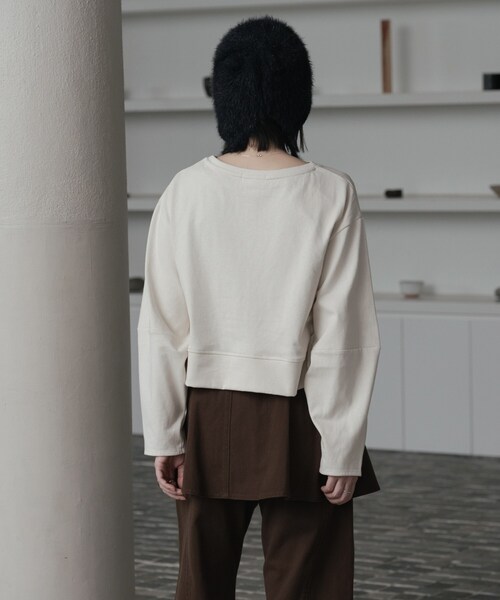 GALLEST(ギャレスト)の「ロングスリーブフォルムカットソー【洗える】(Tシャツ/カットソー・レディース・カーキ/ブルー/オフホワイト/イエロー系その他/チャコールグレー・38)」の15枚目の写真