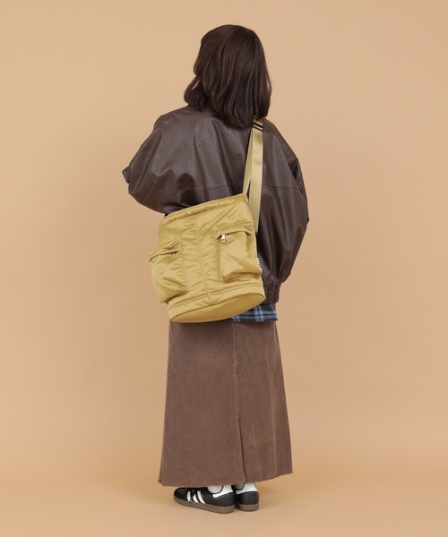 CONTROL FREAK / CTFK(コントロールフリーク)の「CONTROL FREAK / CTFK(コントロールフリーク/シーティーエフケー)ダブルポケットショルダートート(トートバッグ・レディース・ブラック/カーキ・FREE)」の12枚目の写真