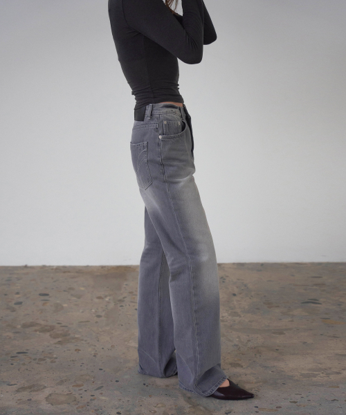 SSIN AND LEE(シンアンドリー)の「ヘイリー ウォッシュドデニムパンツ グレー(デニムパンツ・レディース・その他・SMALL/MEDIUM)」の13枚目の写真