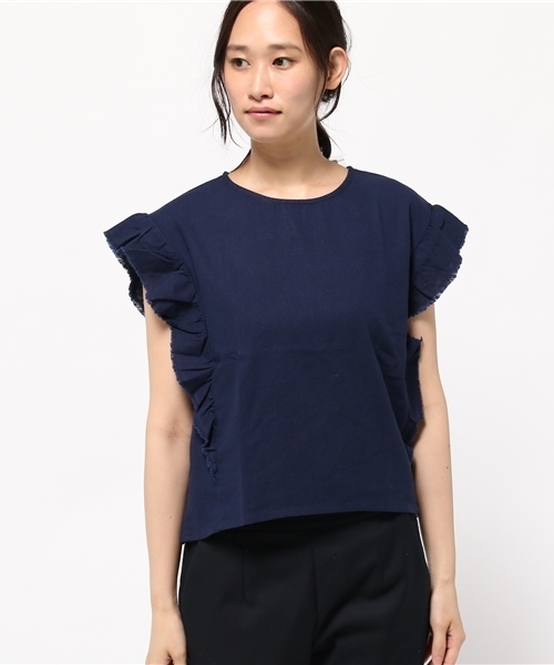 earth music&ecology(アースミュージックアンドエコロジー)の「麻混肩フリルブラウス(シャツ/ブラウス・レディース・ネイビー/ライトベージュ/カーキ/キャメル・FREE)」の10枚目の写真