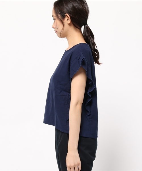 earth music&ecology(アースミュージックアンドエコロジー)の「麻混肩フリルブラウス(シャツ/ブラウス・レディース・ネイビー/ライトベージュ/カーキ/キャメル・FREE)」の11枚目の写真